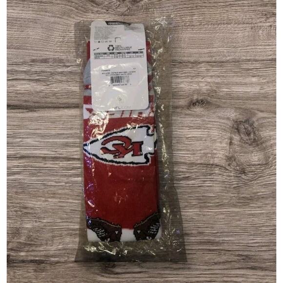 Patrick Mahomes MVP Player KC Chiefs NFL Mens Large Crew Socks Kansas City - Picture 3 of 5